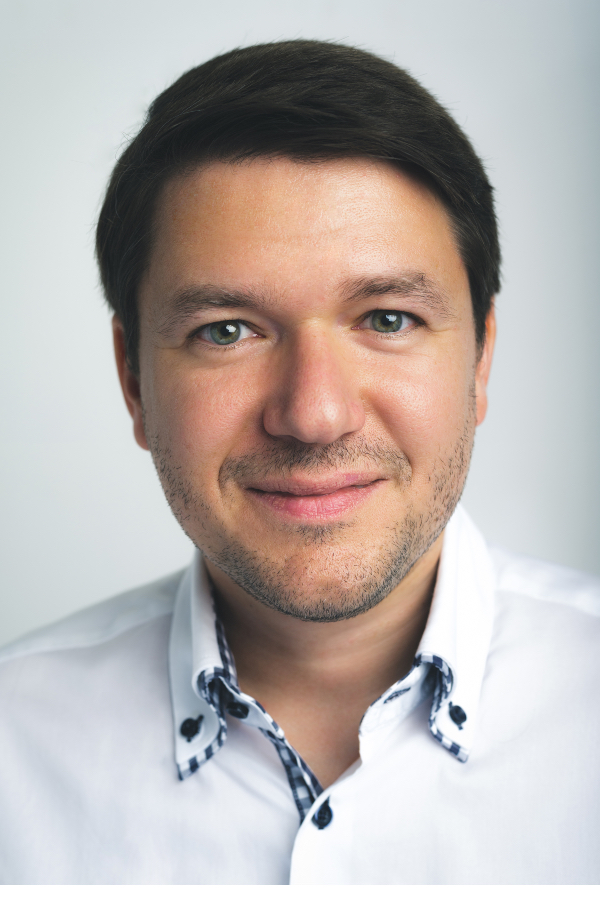 Portraitfoto in Farbe von Georg Geczek, Leiter des Competence Center Event Safety Management – Wiener Rotes Kreuz